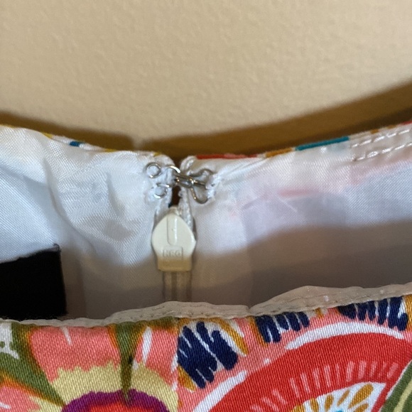 #026 Nine West Floral OnSummer Sleeveless Empire Dress Size 8 - Picture 8 of 11